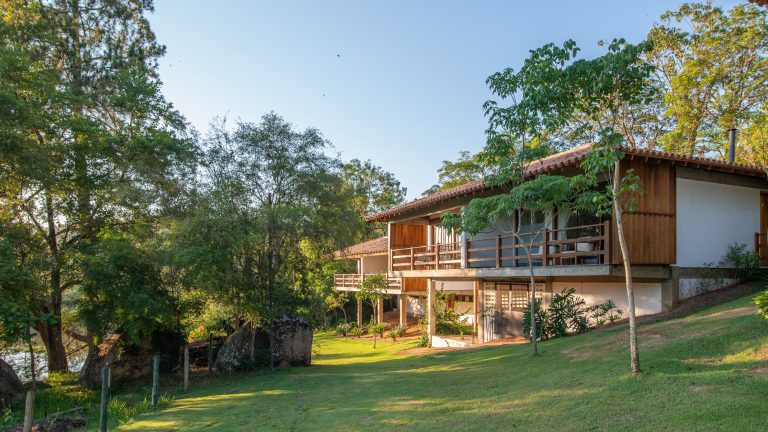 Conheça as acomodações da Fazenda Capoava